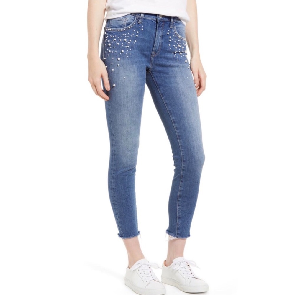 Mavi Women’s Tess Denim Skinny Distressed Jean with faux Pearl accent. Sz 26